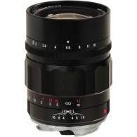Voigtlander 75mm f / 1.8 Heliar